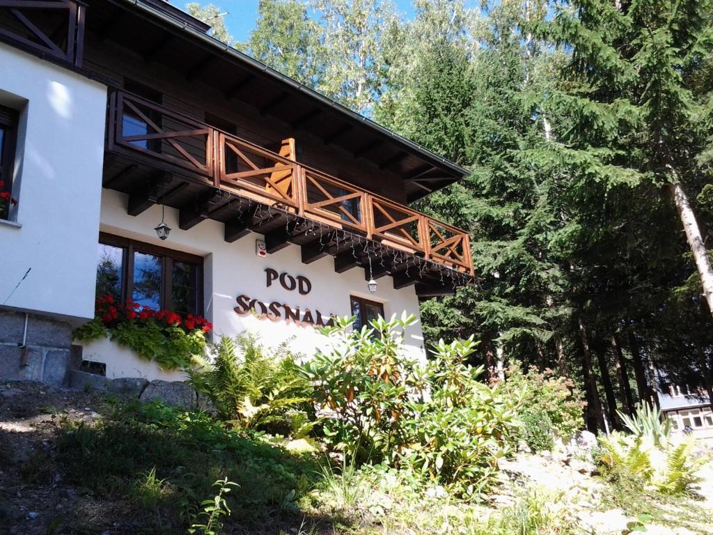 Pokoje Goscinne Pod Sosnami Karpacz Extérieur photo