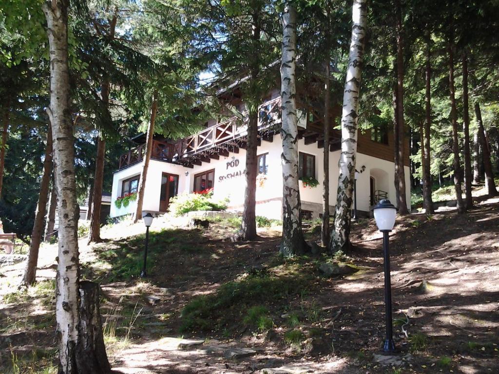 Pokoje Goscinne Pod Sosnami Karpacz Extérieur photo